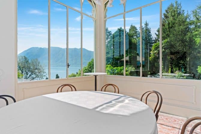 Photo 11 of the property 6960531 - the elegance of the liberty style of villa volpi with park and beach for sale on lake maggiore