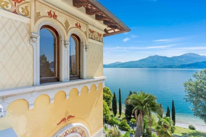 Photo 24 of the property 6960531 - der elegante liberty-stil der villa volpi mit park und strand zum verkauf am lago maggiore