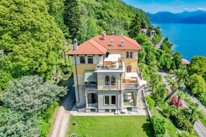Photo 4 of the property 6960531 - the elegance of the liberty style of villa volpi with park and beach for sale on lake maggiore