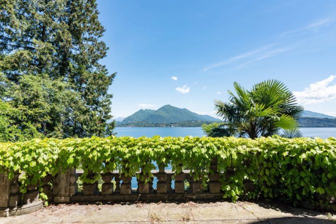 Photo 8 of the property 2494341 - castle for sale in stresa on lake maggiore