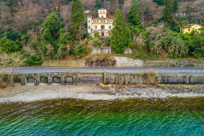 Photo 1 of the property 2494341 - castle for sale in stresa on the lake maggiore shores