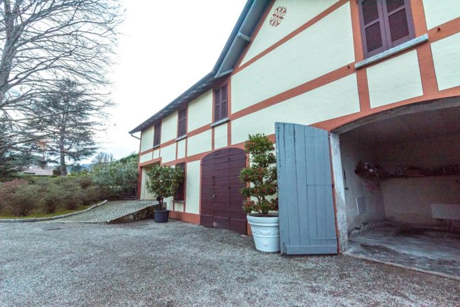 Photo 17 of the property 2495196 - prestigious period villa with annexe and renovated guesthouse for sale in lesa on lake maggiore