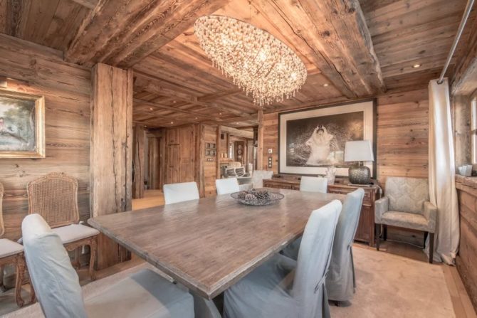 Photo 2 of the property 6895530 - family chalet 300 sqm – 5 en-suite bedrooms – spa swimming pool – courchevel 1850