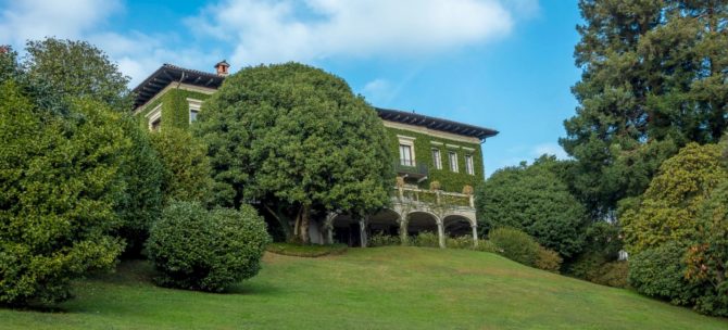 Photo 12 de l'annonce 2187731 - a verbania lac majeur prestigieuse villa d’époque avec parc séculaire et piscine