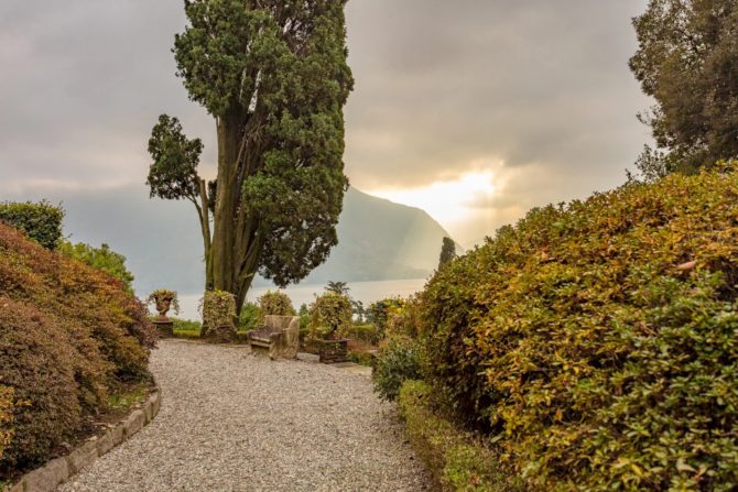 Photo 14 de l'annonce 2187731 - a verbania lac majeur prestigieuse villa d’époque avec parc séculaire et piscine