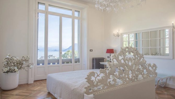 Photo 17 of the property 2494492 - prestigious epoc villa for sale in the center of stresa