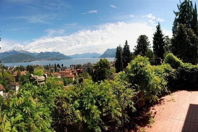 Photo 6 de l'annonce 2494492 - prestigieuse villa liberty à vendre dans le centre de stresa