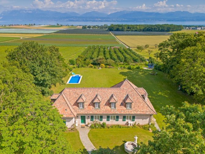 Photo 1 of the property 85256341 - sumptuous estate with panoramic views of lake geneva